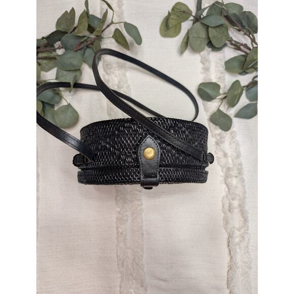 Anthropologie Street Level Round Wicker Purse in Black - Picture 3 of 8